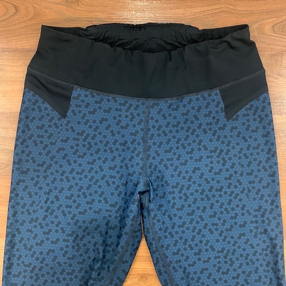 Sweaty Betty High Rise Honeycomb Navy Leggings - Picture 14 of 15